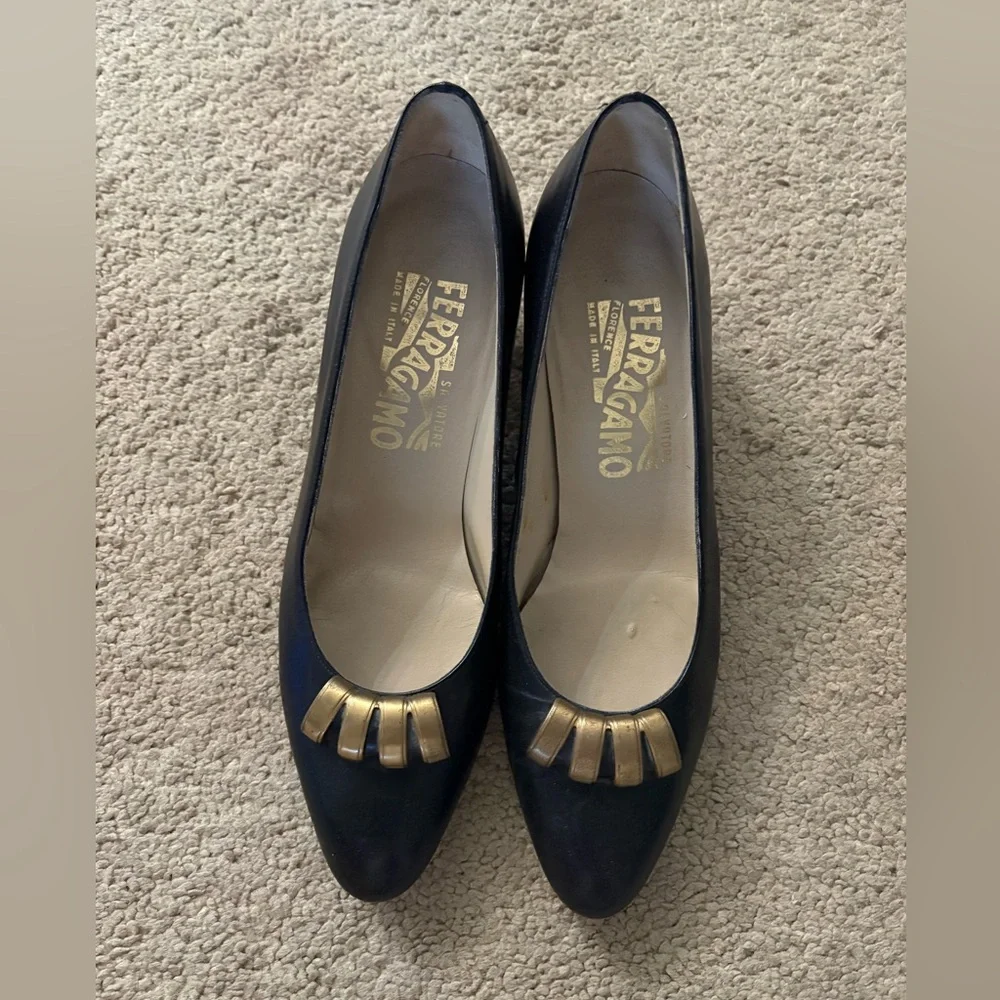 Salvatore Ferragamo Black Leather Low Pumps with Gold Accents size 6.5 AA